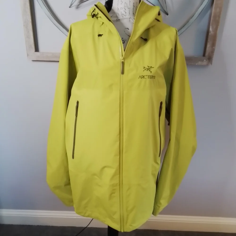 ARC'TERYX Beta SL Hybrid Mens Jacket GORE-TEX Lichen Neon Yellow - XL